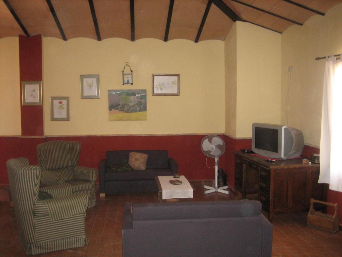 Molino Jabonero Guest House Villanueva del Trabuco Exterior photo