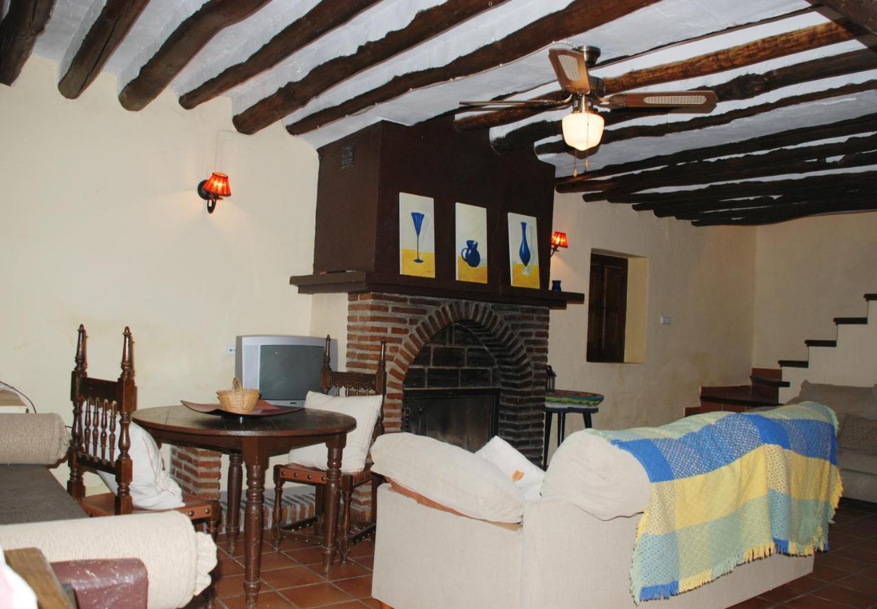 Molino Jabonero Guest House Villanueva del Trabuco Exterior photo